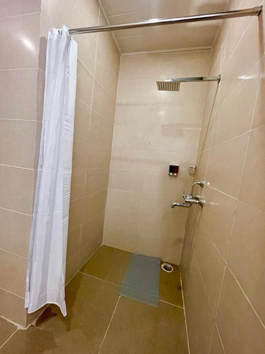 Bathroom 4, Shomo Chuki Resort, Lamgong
