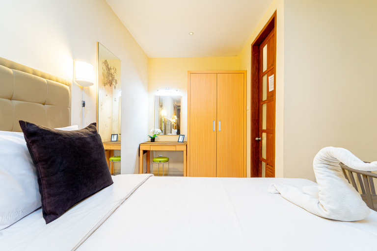Bedroom 24