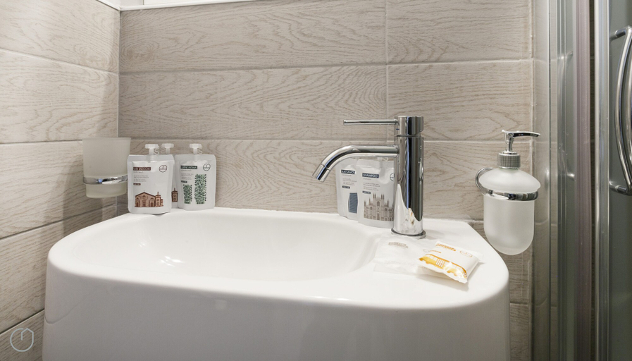 Bathroom 3, Italianway Comfort - Bligny 19 A, Milano
