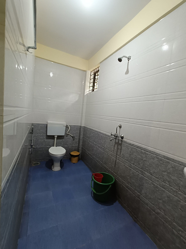 Bathroom 3, Est Hem Guesthouse Arambol, North Goa
