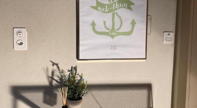 Exterior & Views 1, NEB-THUN LODGE`s Appartement 1 Hilterfingen Ringstrasse 6, Thun
