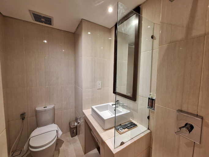 Bathroom 5