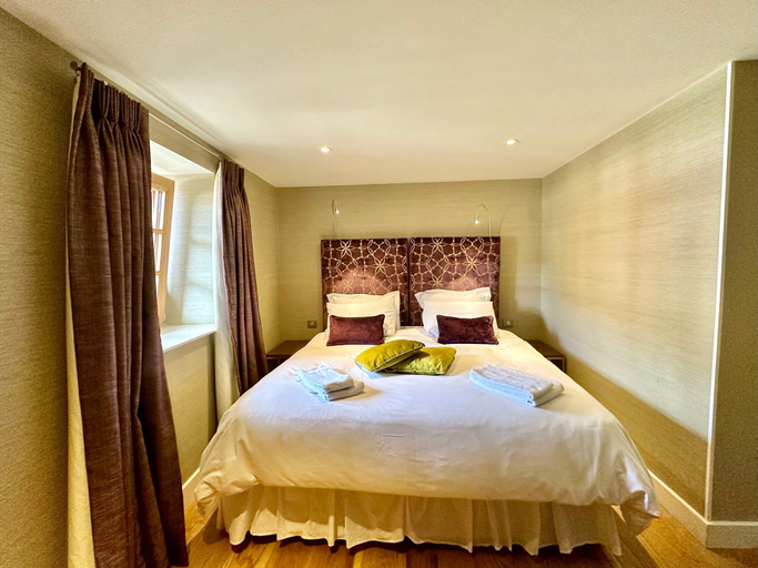 Bedroom 3, Chalet Violettes, Savoie