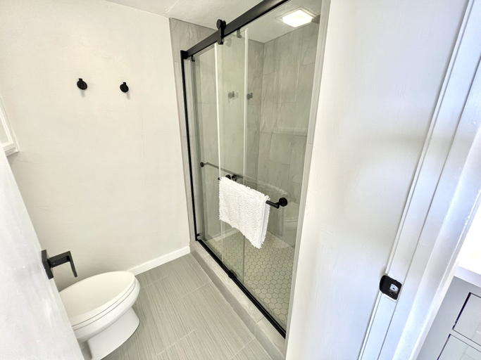 Bathroom 3, Stunning Views Best Locale Hilo 2BRCondo, Hawaii