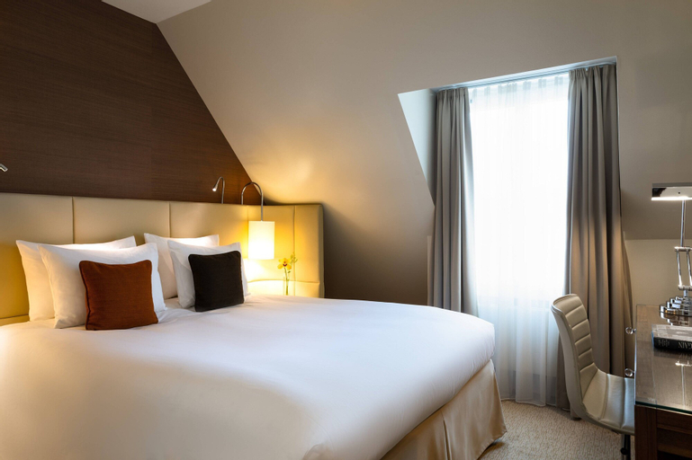 Bedroom 16
