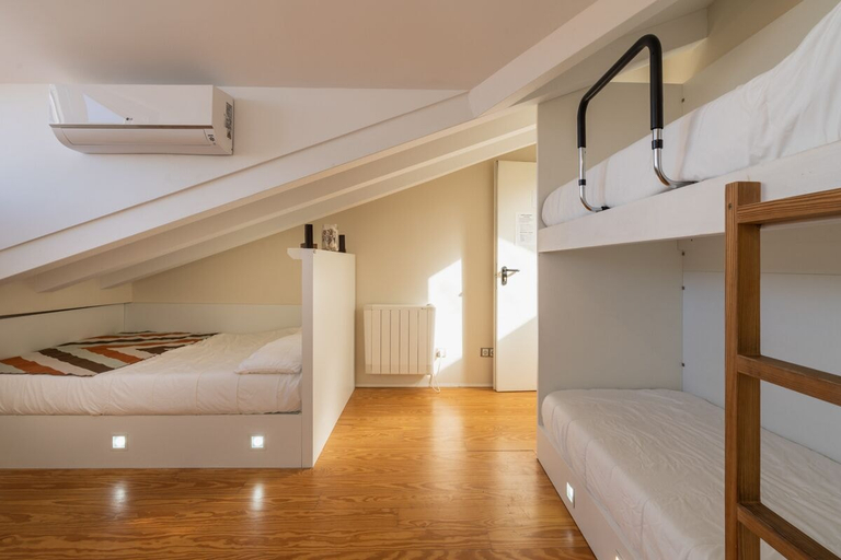 Bedroom 3, The Last Stamp - El Último Sello, A Coruña