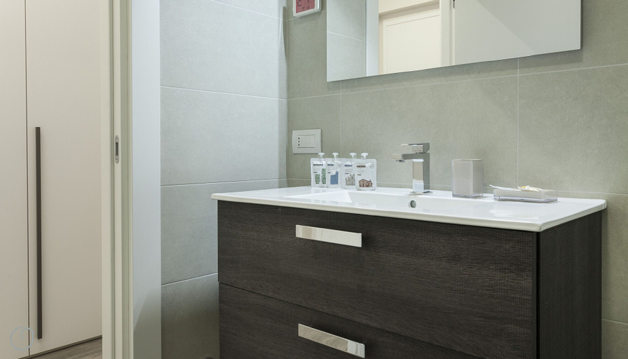 Bathroom 2, Italianway - Cadorna 10 - B, Milano