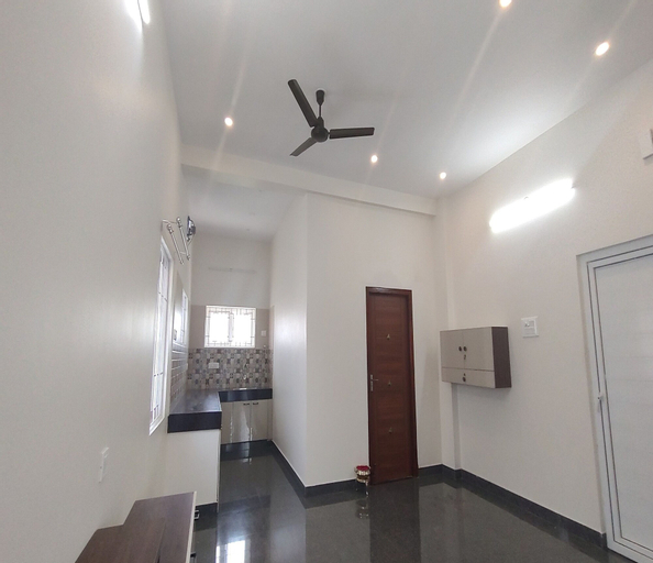 Others 5, Urban Stay, Kancheepuram