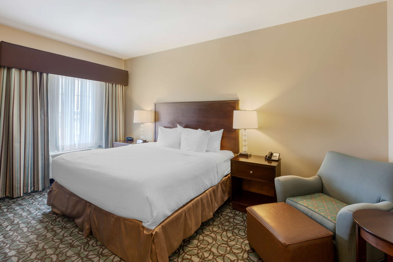 Bedroom 3, Best Western Plus Walkerton Hotel & Conference Cen, Bruce