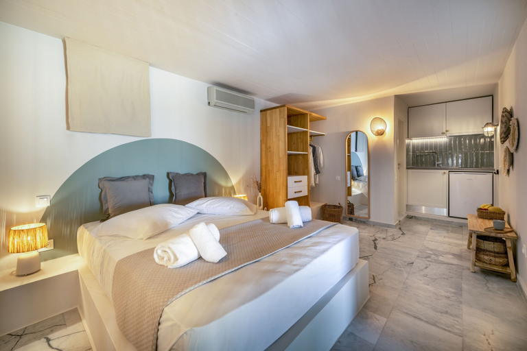 Bedroom 3, Grand Bleu Anastazia, Peloponnese