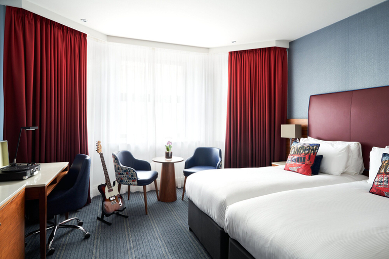 Bedroom 3, The Cumberland, London, London