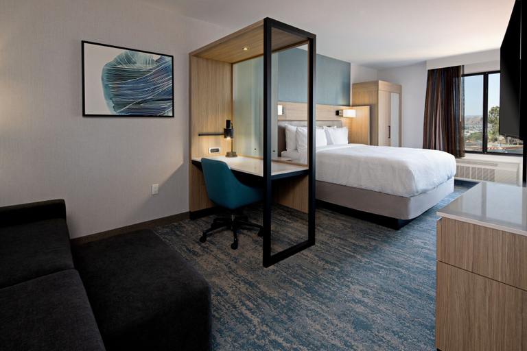 Bedroom 2, SpringHill Suites by Marriott Valencia, Los Angeles
