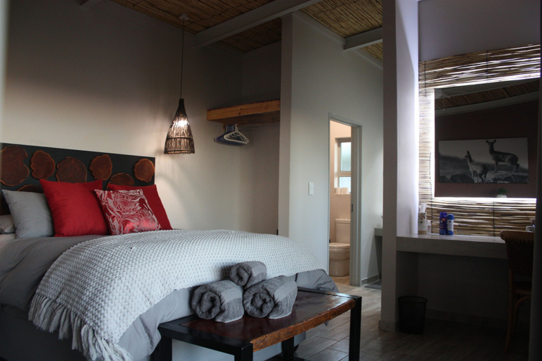 Bedroom 3, Mountain Peak Game Lodge Namibia, Kamanjab