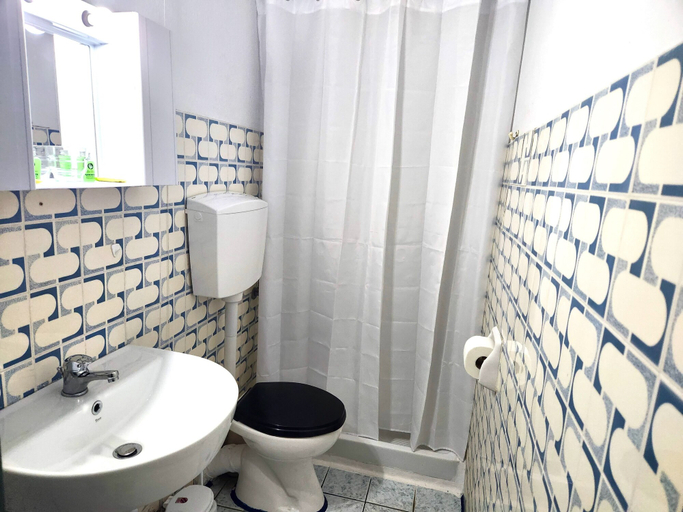 Bathroom 5, YALLA HOTEL CHOREFTO, Thessaly
