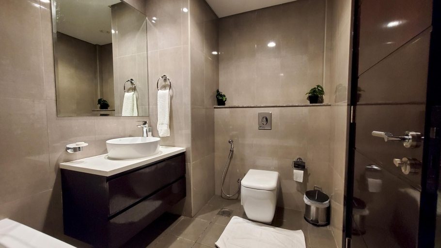 Bathroom 3, Merano 413 Amazing Stay With Balcony, Dubai
