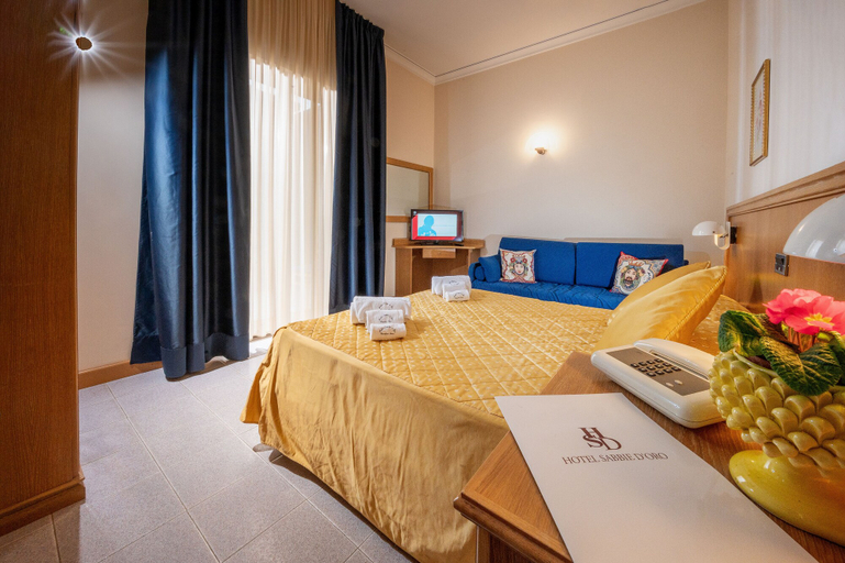 Bedroom 3, Sabbie d'Oro, Messina