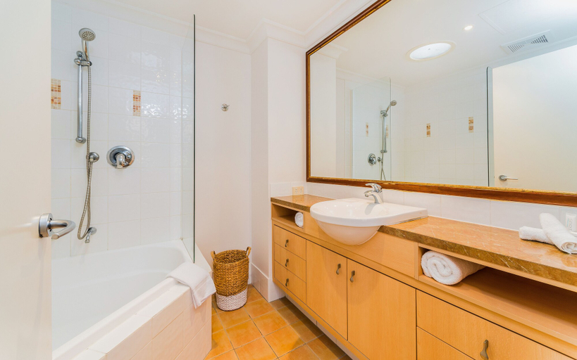 Bathroom 5, The Sands Resort, Clarence Valley- Coast
