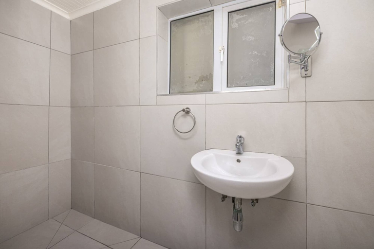 Bathroom 3, Contemporary 4 Bedroom Home, City of Cape Town