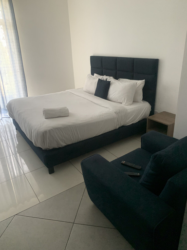 Bedroom 3, GOLDEN BREEZE SUITES, Accra