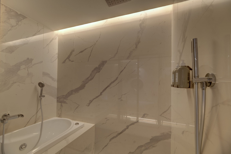 Bathroom 5, Le Palmette Suites, Cagliari