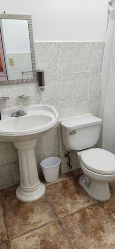 Bathroom 3, Ocean Village at Combate