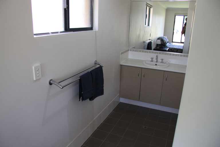 Others 4, Southern River Family Accommodation, Perth