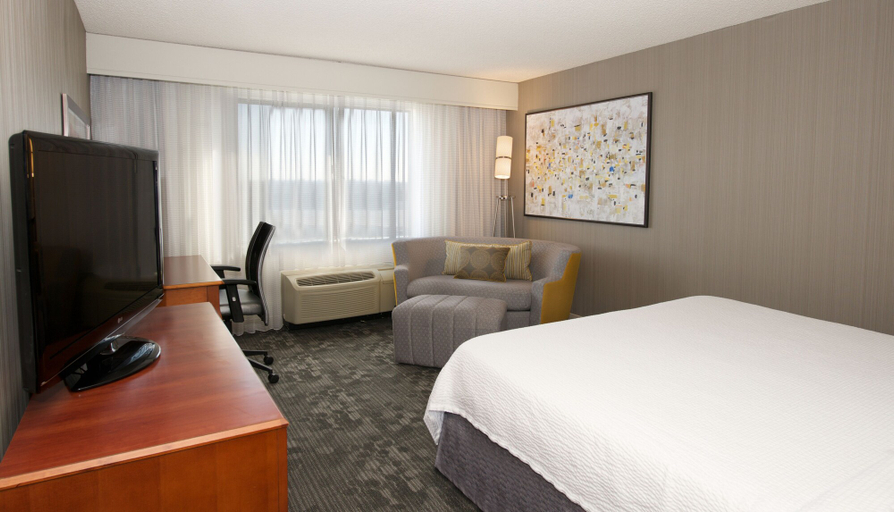 Bedroom 4, Courtyard by Marriott Newark Silicon Valley, Alameda