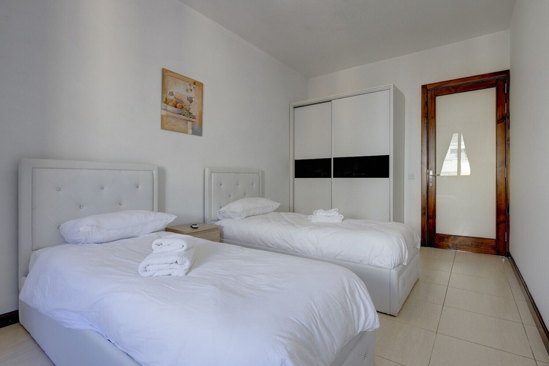 Bedroom 3, Modern 3BR Apartment in the Centre of Sliema