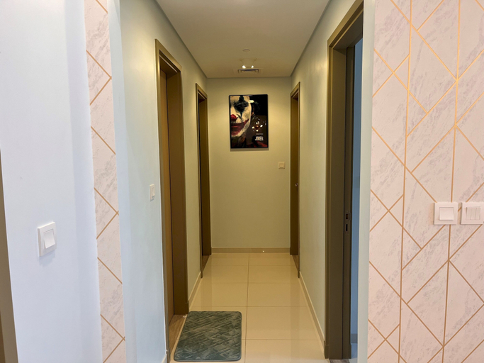 Room 3, Elegant 2 BHK Paramount Tower City View, Dubai