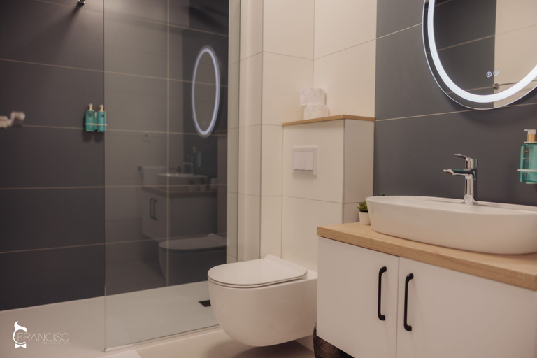 Bathroom 3, ZEN Garden Apartments, Cluj-napoca