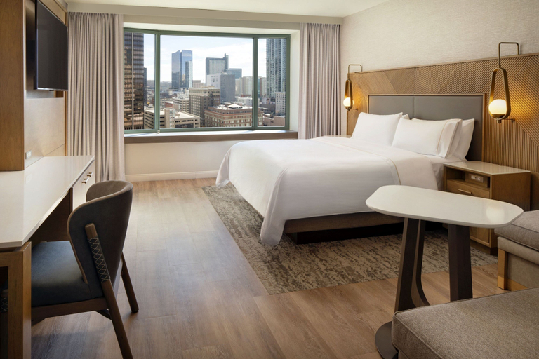Bedroom 3, The Westin Denver Downtown, Denver