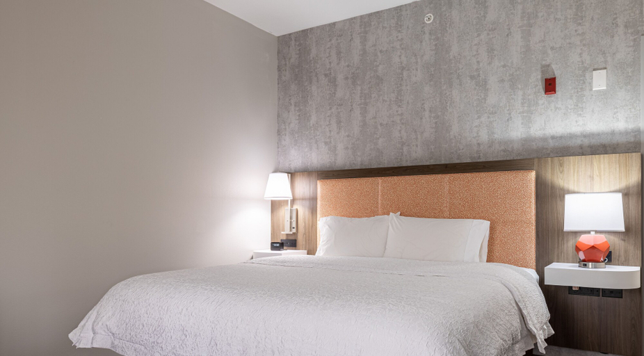 Bedroom 3, Hampton Inn Knoxville-West At Cedar Bluff, Knox