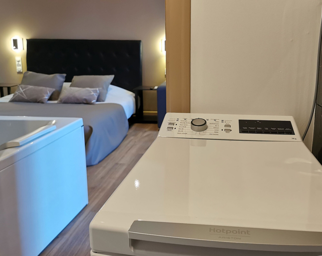 Bedroom 3, Appart Hotel Spa Perpignan, Pyrénées-Orientales