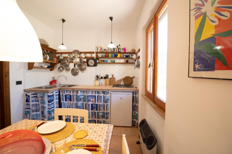 Others 4, Casa Zip in Marciana, Livorno
