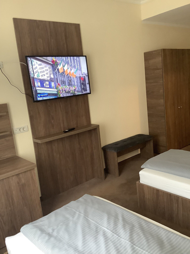 Bedroom 5, Hotel A8 Lukas, Augsburg
