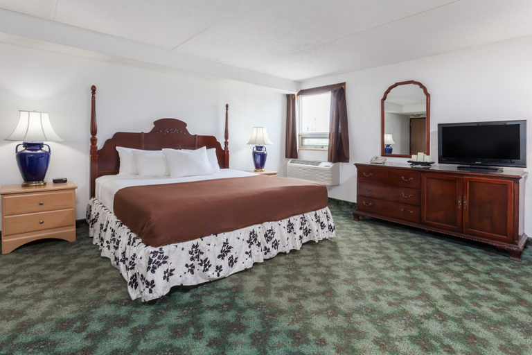 Bedroom 2, BEST STAY INN, Division No. 5