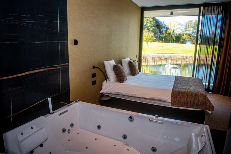 Bathroom 4, Aux Etangs - Hôtel, Liège