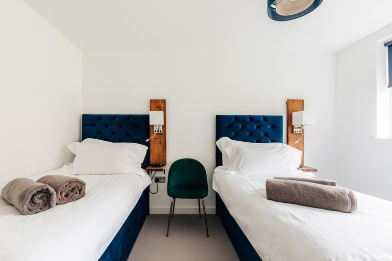 Bedroom 3, CH Apt 2 2bed in Bath, Bath and North East Somerset