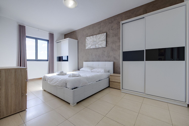 Bedroom 3, Modern 3BR Apartment in the Centre of Sliema