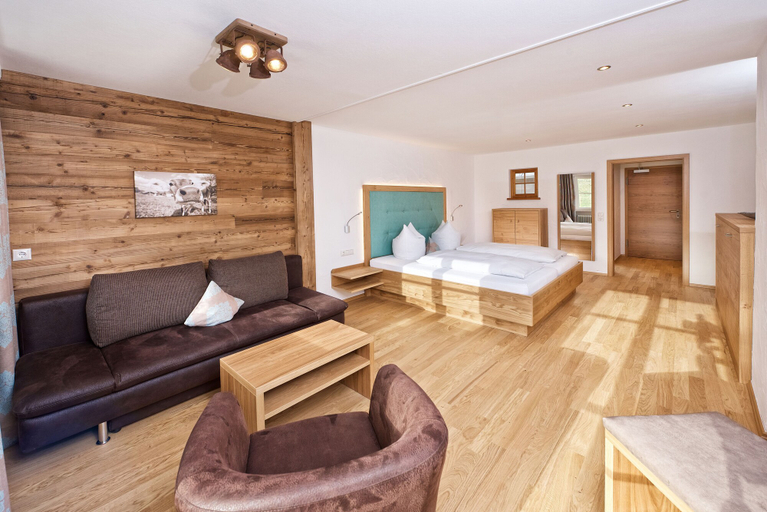 Bedroom 4, Ferienhotel Starennest, Oberallgäu