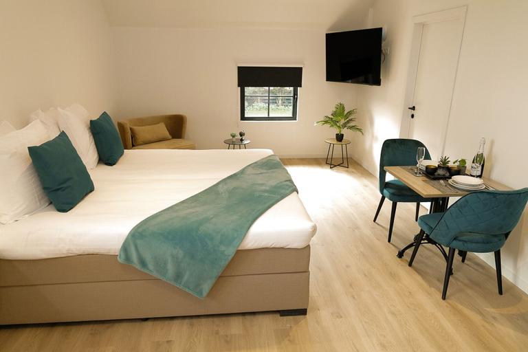 Bedroom 5, HVN10 B&B, Antwerpen
