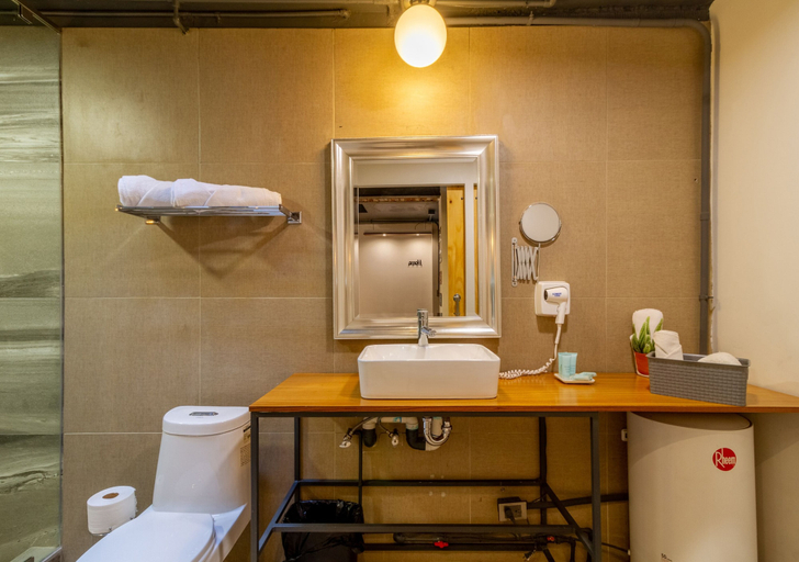 Bathroom 4, The Yellow by DOT Boutique, Guadalajara