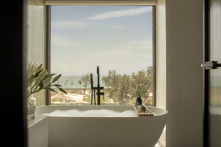 Bathroom 5, RUBENS BOUTIQUE HOTEL PHAN THIET, Phan Thiết
