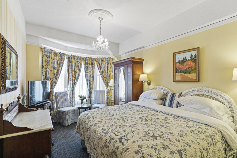 Bedroom 3, Golden Gate Hotel, San Francisco