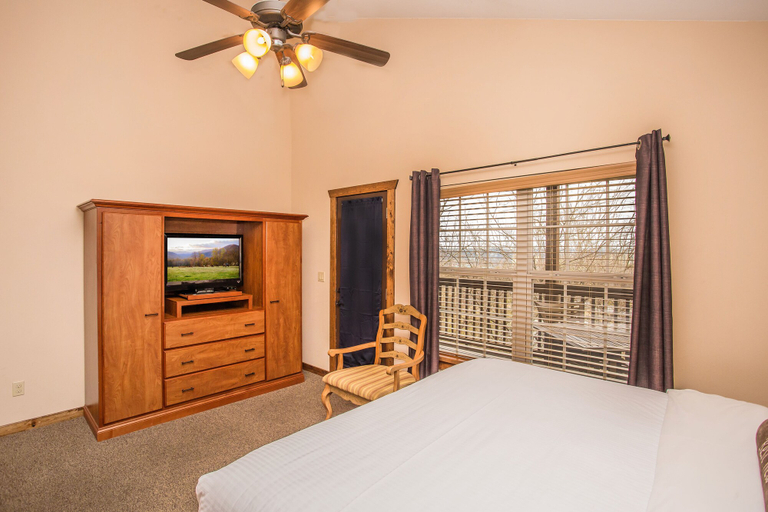 Bedroom 3, The Lodges at the Great Smoky Mountains, Sevier
