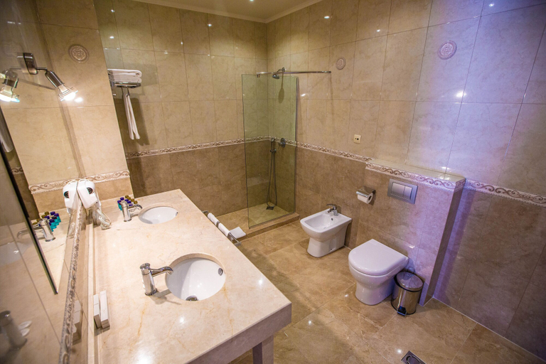 Bathroom 4, Hotel Sno Kazbegi, Kazbegi