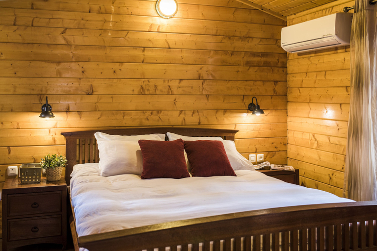 Bedroom 4, Kibbutz Ortal Tourism