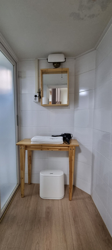 Bathroom 3, Daegu House - Hostel, Buk