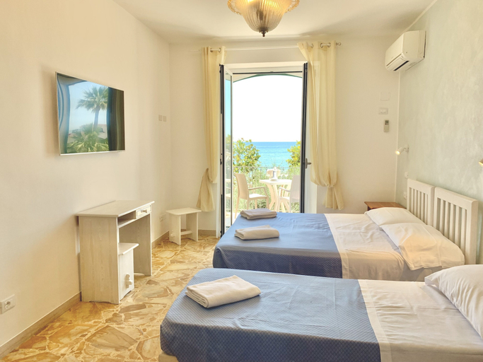 Bedroom 3, Hotel Marconi, Latina