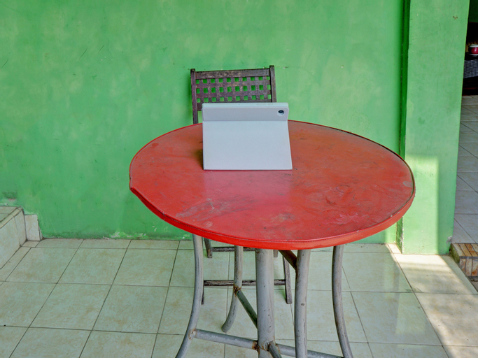Public Area 3, OYO Life 92919 Kost Wijaya Kusuma Lake Syariah, Madiun